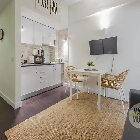 Appartamento Nuevo Loft 1Hab 3Pax En Plena Plaza De Chueca Madrid Esterno foto